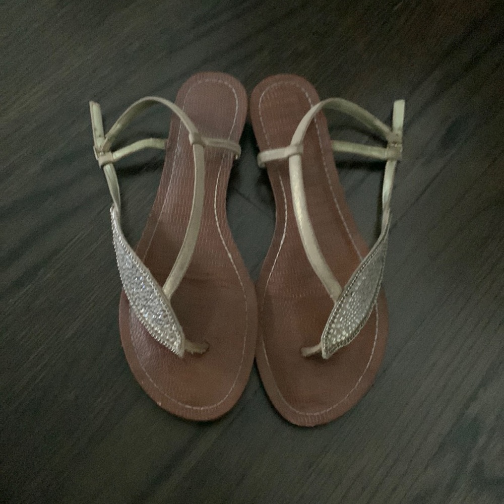 Feather Shaped Jewel Sandals